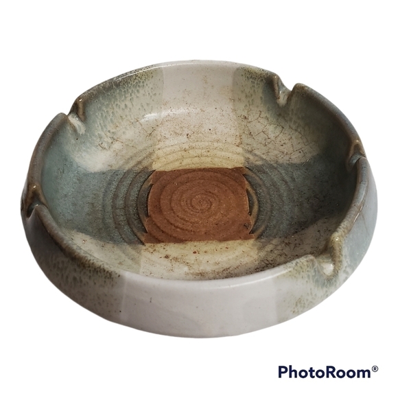 Vintage Treasure Craft Studio Pottery Trinket Dish Ashtray Blue White Grey USA - Picture 3 of 4